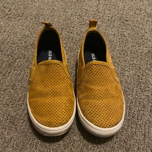 Toddler boys slip on shoes sz7